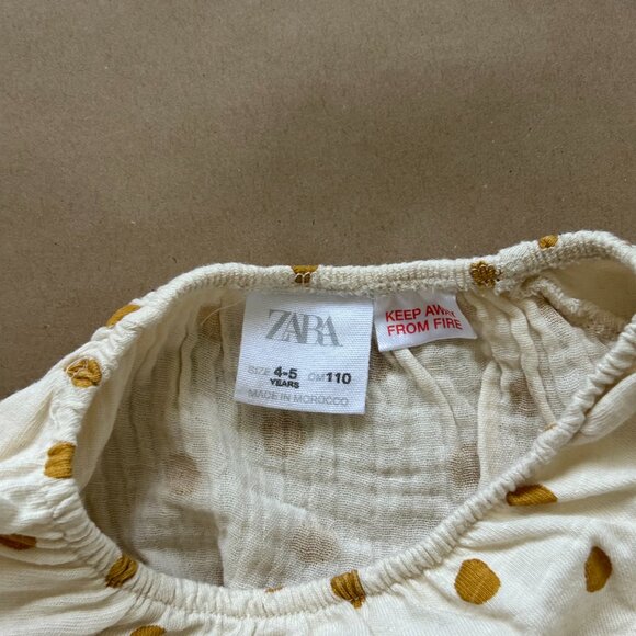 Zara raglan/flutter sleeve polka dot t-shirt | 4-5Y - Picture 5 of 6